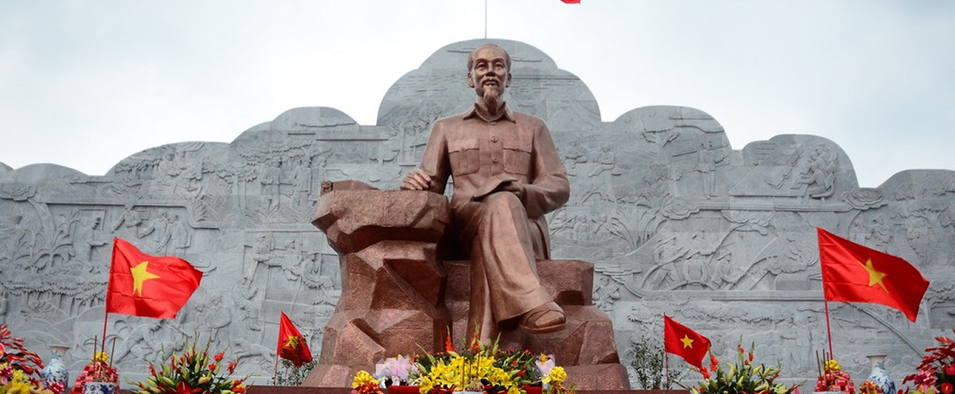 Khu lưu niệm 6 điều Bác Hồ dạy Công an nhân dân