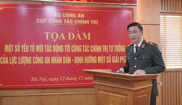 Xây dựng lực lượng Công an nhân dân vững mạnh về chính trị, tư tưởng trong kỷ nguyên mới